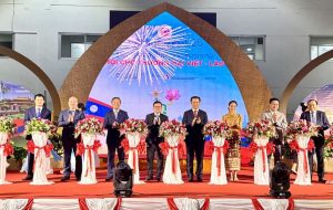 Mở rộng thị trường, quảng bá sản phẩm thế mạnh của hai nước Việt Nam, Lào