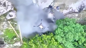 Thái Lan công bố video drone thả đạn xuống ‘kho vũ khí’ của Campuchia