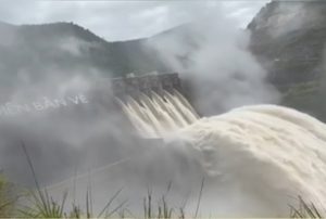 KINH HOÀNG: LƯU LƯỢNG LŨ VỀ HỒ BẢN VẼ VỚI TẦN SUẤT 5.000 NĂM MỚI XẢY RA 1 LẦN