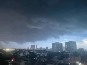 Chiều nay miền Bắc đón mưa dông, kết thúc đợt nắng nóng kỷ lục 40°C