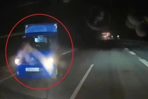 Tài xế xe tải ở Phú Thọ bị phạt 35 triệu đồng vì đi ngược chiều trên cao tốc Nội Bài – Lào Cai