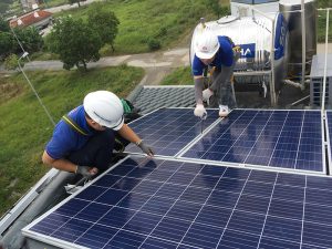 EVN đề xuất xử phạt hộ gia đình tự lắp điện mặt trời nhưng không thông báo