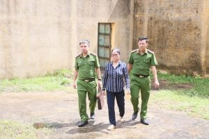 Hà Tĩnh: Bắt tạm giam nữ kế toán ngân hàng trốn truy nã, đã thay tên đổi họ suốt 30 năm