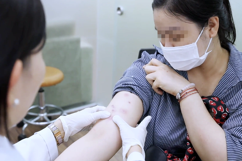 Tằng Loỏng: Học sinh Trường Tiểu học số 2 được khám sức khỏe định kỳ đầu năm học