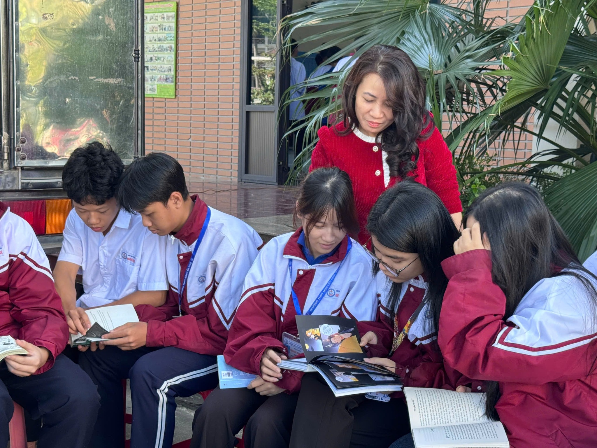 Trường PTDTBT THCS Trịnh Tường tổ chức Hội thi Rung chuông vàng về phòng chống bạo lực học đường