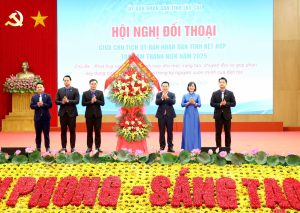 Chủ tịch UBND tỉnh đối thoại với thanh niên Lào Cai: Mở rộng “không gian phát triển” cho thế hệ trẻ trong giai đoạn mới